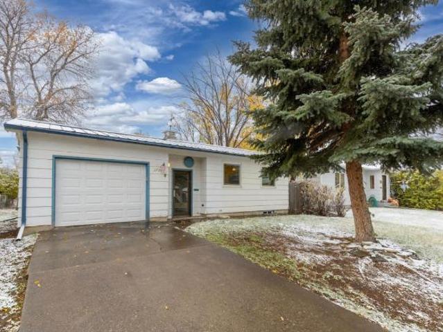 4 Br, 2 bath, Single Family 2720 2nd Avenue North