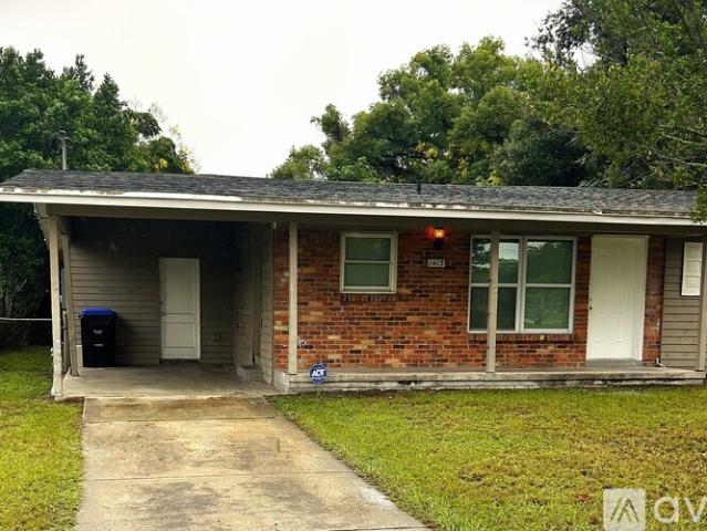 4 BR, 2 BA Apartment 1413 N Hudson St, Orlando, FL 32808