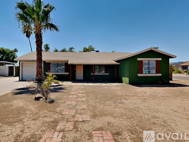 4 BR, 2 BA Apartment 14257 N 37th Way, Phoenix, AZ 85032