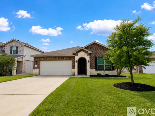 4 BR, 2 BA Apartment 1443 Paddle Crk Ln, Temple, TX 76502