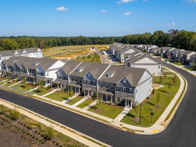 4 BR, 2 BA Apartment 1516 Glenn Club Drive Unit 1940, Lawrenceville, GA 30043