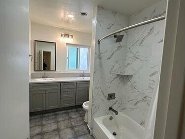 4 BR, 2 BA Apartment 1642 W Brookdale Pl, Fullerton, CA 92833