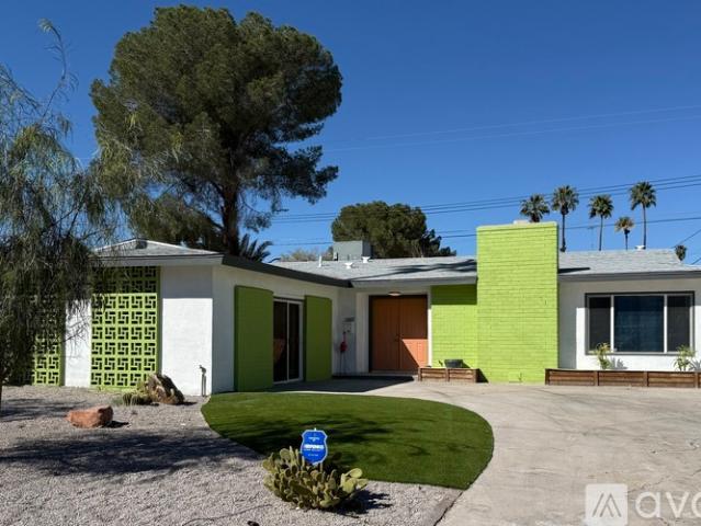 4 BR, 2 BA Apartment 1662 Sombrero Drive, Las Vegas, NV 89169