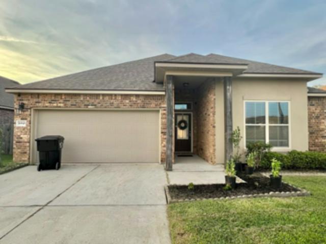 4 BR, 2 BA Apartment 16945 River Park Drive, Covington, LA 70435
