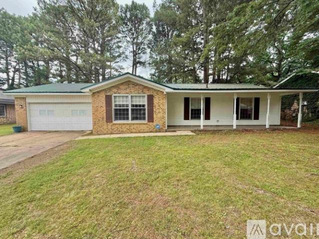 4 BR, 2 BA Apartment 1705 Colonial Road, Jonesboro, AR 72401