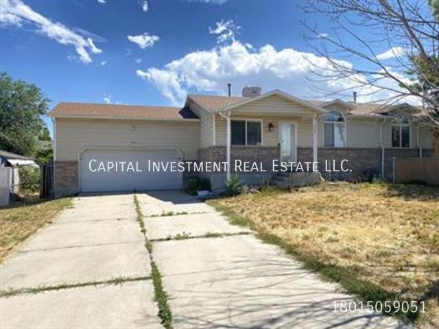 4 BR, 2 BA Apartment 1741 W 6020 S, Taylorsville, UT 84129