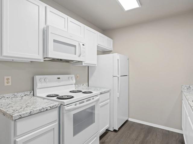 4 BR, 2 BA Apartment 1807 N Hartford St Unit 1024, Stillwater, OK 74075