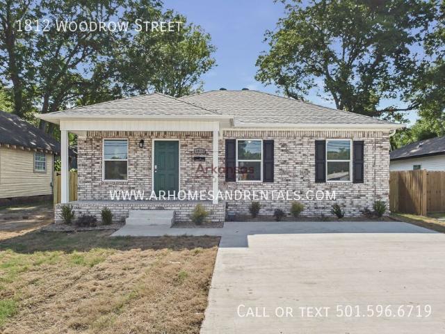 4 BR, 2 BA Apartment 1812 Woodrow Street, Little Rock, AR 72204