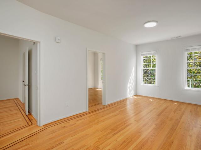 4 BR, 2 BA Apartment 1880 Page Street, San Francisco, CA 94117