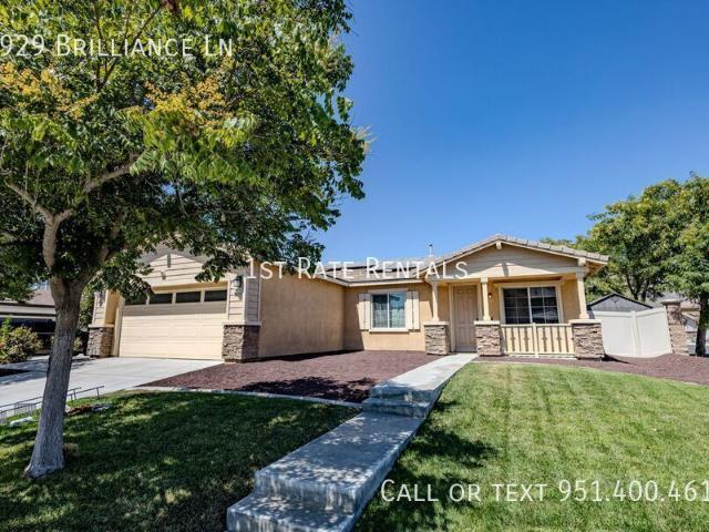 4 BR, 2 BA Apartment 1929 Brilliance Ln, San Jacinto, CA 92582