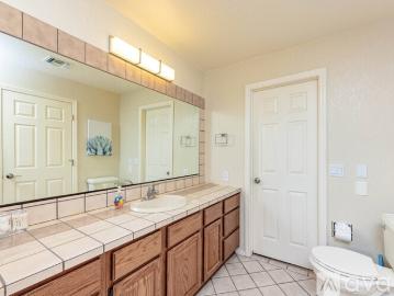 4 BR, 2 BA Apartment 1981 Chip Dr, Lake Havasu City, AZ 86406