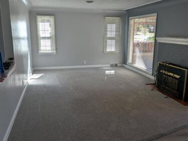 4 BR, 2 BA Apartment 1001 West Orman Avenue, Pueblo, CO 81004