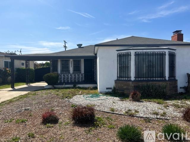 4 BR, 2 BA Apartment 10045 South Saint Andrews Place, Unit 1 Full House, Los Angeles, CA 90047