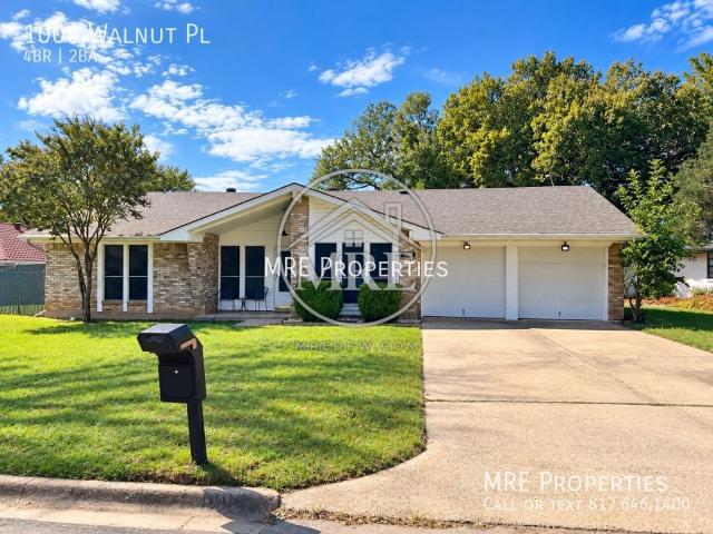 4 BR, 2 BA Apartment 1006 Walnut Pl, Mansfield, TX 76063