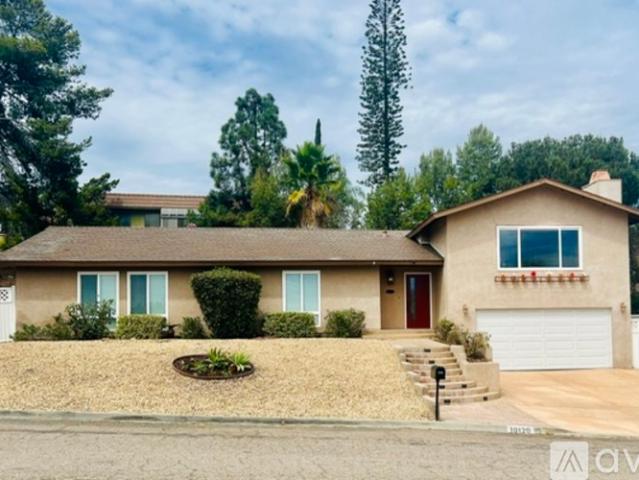 4 BR, 2 BA Apartment 10120 Cliffwood Drive, La Mesa, CA 91941