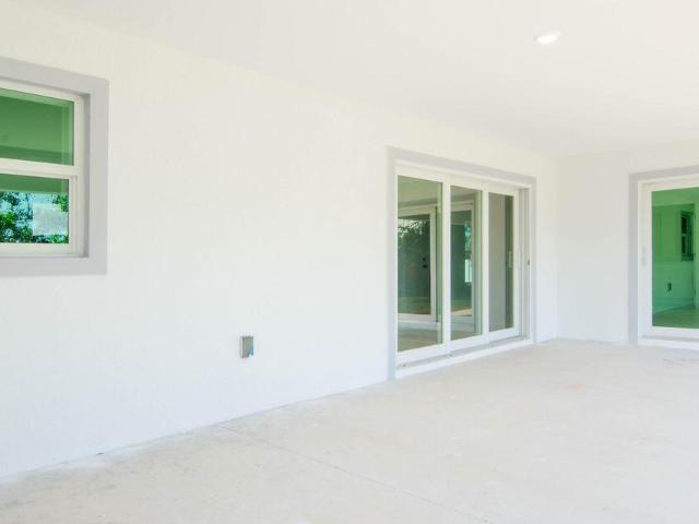 4 BR, 2 BA Apartment 10654 Washington Road, Port Charlotte, FL 33981