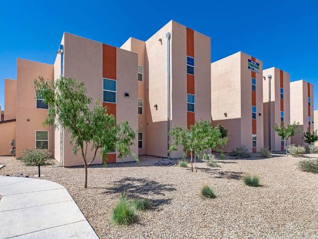 4 BR, 2 BA Apartment 11050 Montana Ave, El Paso, TX 79925