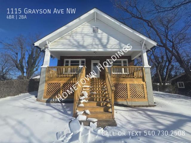 4 BR, 2 BA Apartment 1115 Grayson Ave NW, Roanoke, VA 24017