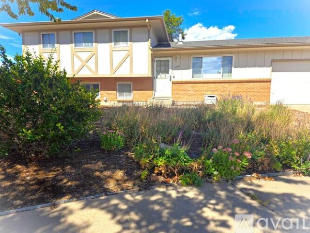 4 BR, 2 BA Apartment 11259 E Alaska Pl, Aurora, CO 80012