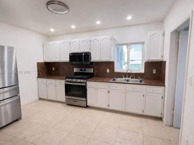 4 BR, 2 BA Apartment 11930 Southwest 187th Terrace, Miami, FL 33177