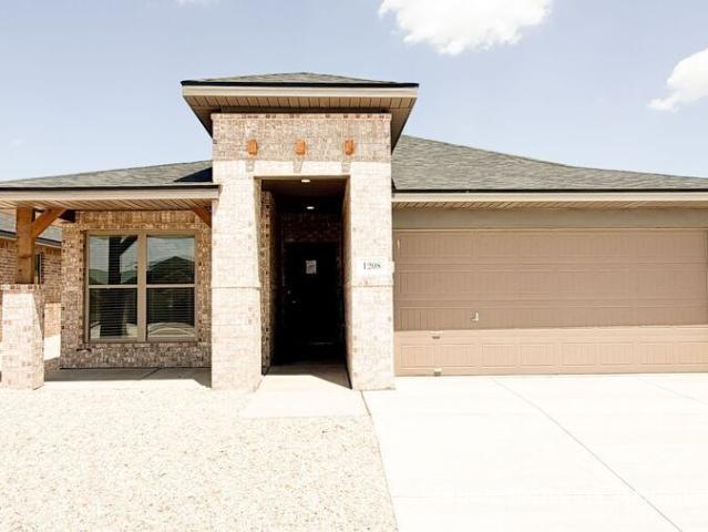 4 BR, 2 BA Apartment 1208 Cottonwood Ave Wolfforth, TX 79382