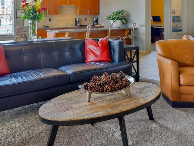 4 BR, 2 BA Apartment 12909 Mukilteo Speedway Unit F02, Lynnwood, WA 98087
