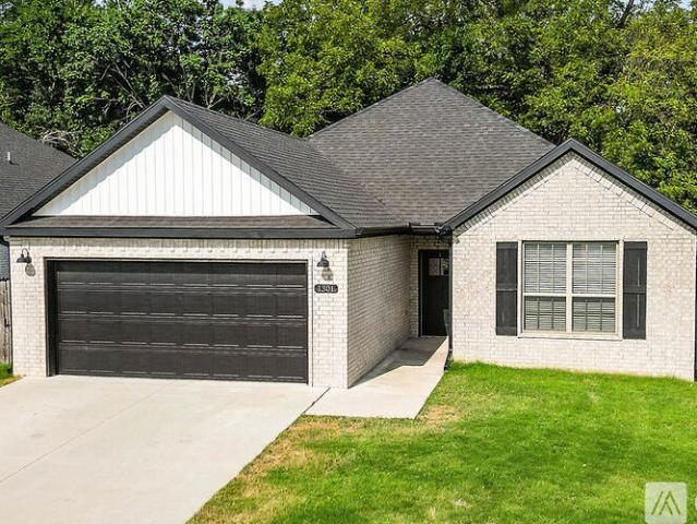 4 BR, 2 BA Apartment 1301 Leslie Street, Centerton, AR 72713