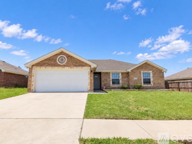 4 BR, 2 BA Apartment 1306 Trailboss Dr, Killeen, TX 76549