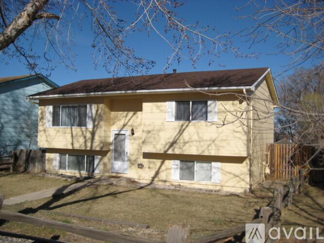 4 BR, 2 BA Apartment 1311 Westend Avenue, Colorado Springs, CO 80904