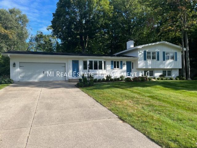 4 BR, 2 BA Apartment 1365 Heather Dr, Holland, MI 49423