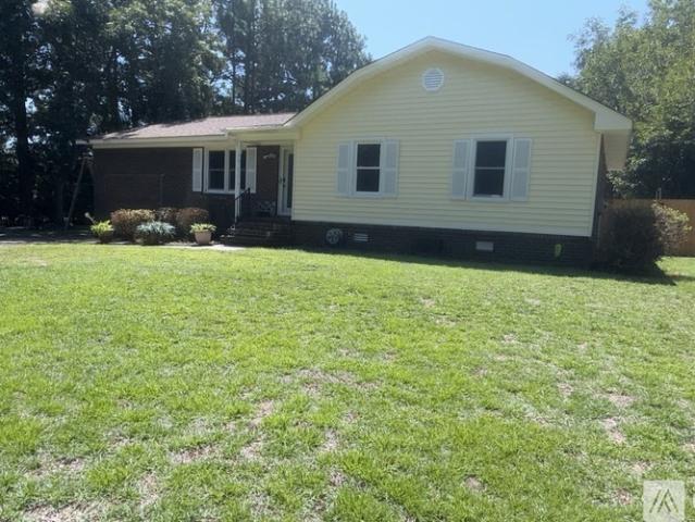 4 BR, 2 BA Apartment 2412 Springhill Road, Greenville, NC 27858