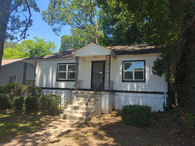 4 BR, 2 BA Apartment 2419 Vine St, Chattanooga, TN 37404