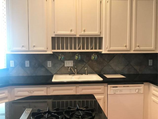 4 BR, 2 BA Apartment 2429 Chantilly Lane, Conroe, TX 77384