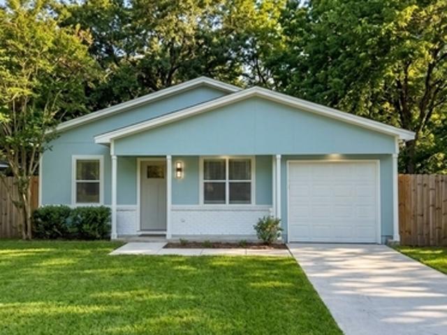 4 BR, 2 BA Apartment 2511 Oak Dale Rd, Dallas, TX 75241