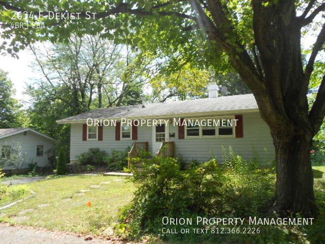 4 BR, 2 BA Apartment 2634 E Dekist St, Bloomington, IN 47401