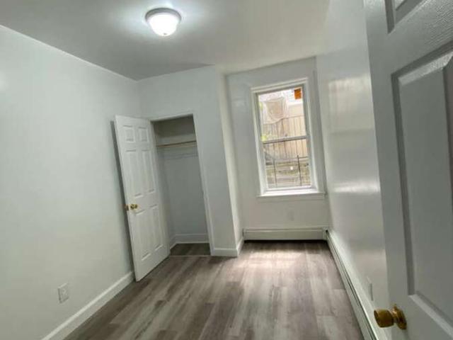 4 BR, 2 BA Apartment 26 Mulberry St, Yonkers, NY 10701