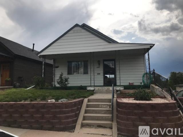 4 BR, 2 BA Apartment 2701 South Grant Street, Englewood, CO 80113