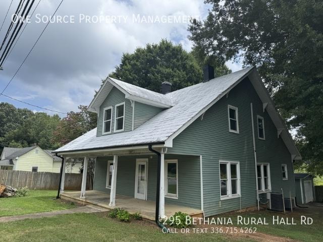 4 BR, 2 BA Apartment 295 Bethania Rural Hall Rd, Winston Salem, NC 27045