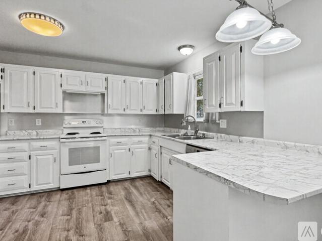 4 BR, 2 BA Apartment 2001 Pine Woods Rd, Springdale, AR 72762