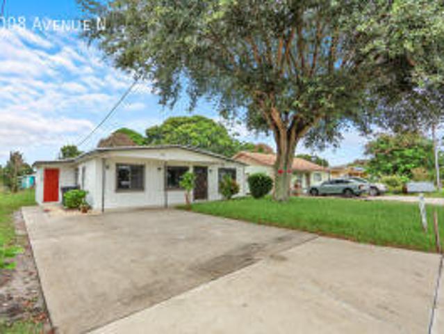 4 BR, 2 BA Apartment 2008 Avenue N, Fort Pierce, FL 34950