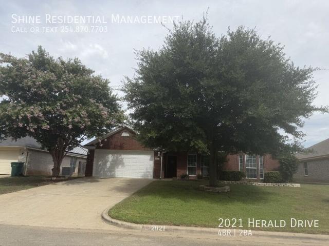 4 BR, 2 BA Apartment 2021 Herald Drive, Harker Heights, TX 76548
