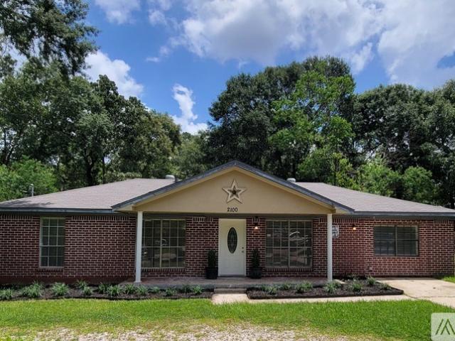 4 BR, 2 BA Apartment 2100 Hill Top Ct, Conroe, TX 77303