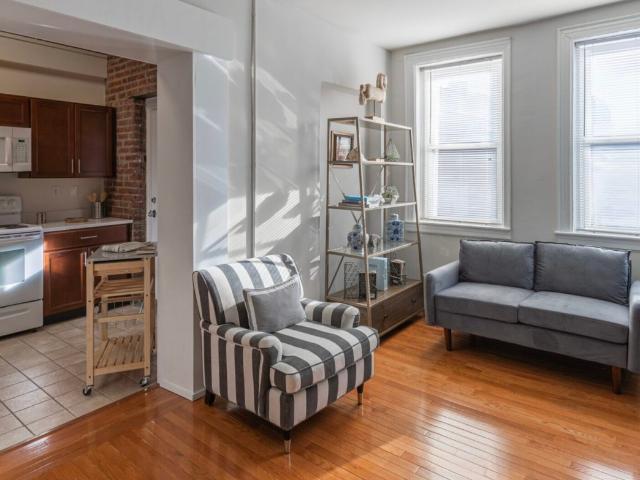 4 BR, 2 BA Apartment 2130 N 63rd St Unit 202, Philadelphia, PA 19151