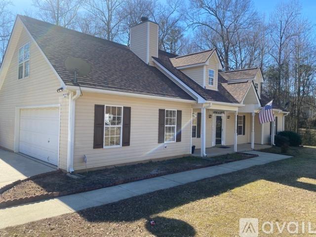 4 BR, 2 BA Apartment 223 Hampton Creek, Commerce, GA 30529