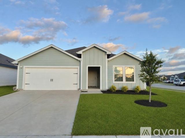 4 BR, 2 BA Apartment 347 Boxwood Drive, Royse City, TX 75189