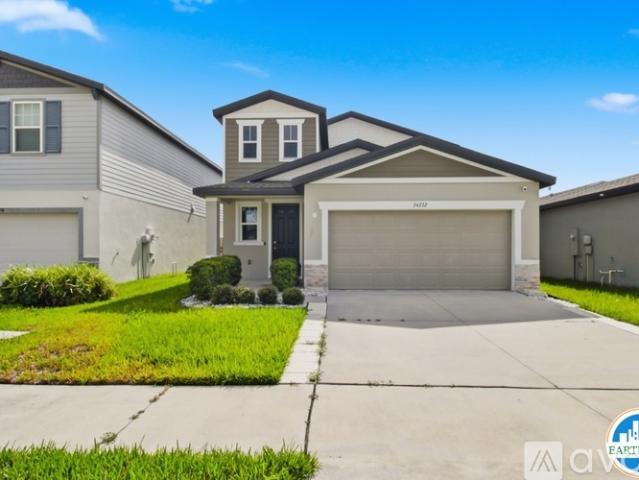 4 BR, 2 BA Apartment 34772 Telluride Ln, Zephyrhills, FL 33541
