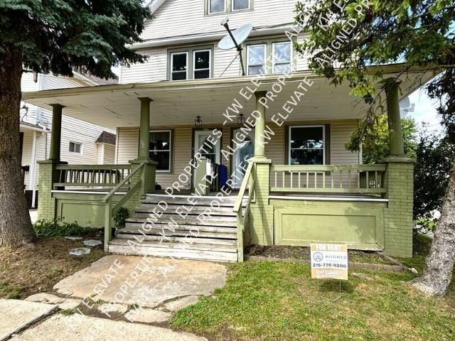 4 BR, 2 BA Apartment 3502 Poe Ave, Cleveland, OH 44109