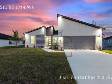 4 BR, 2 BA Apartment 3511 NE 17th Ave, Cape Coral, FL 33909