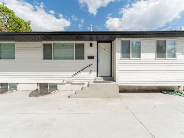 4 BR, 2 BA Apartment 360 N 200 W Unit B, Logan, UT 84321