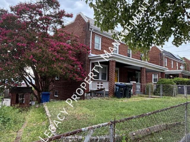 4 BR, 2 BA Apartment 3816 Blaine Street Northeast, Washington, DC 20019